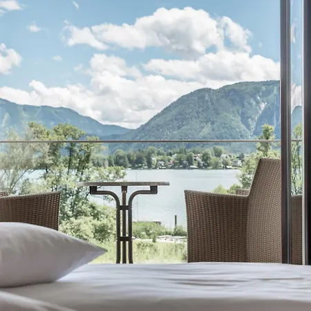Seehotel Restaurant Lackner Mondsee Exterior photo