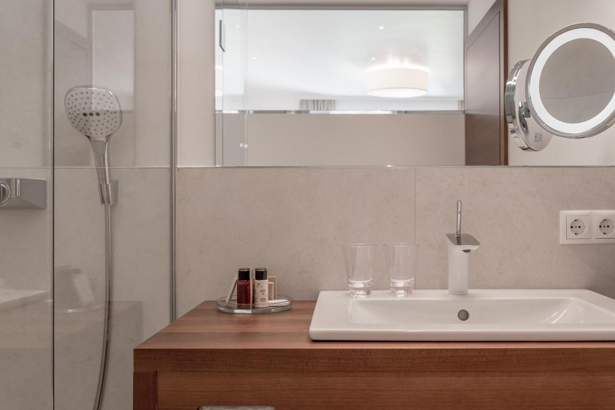 Seehotel Restaurant Lackner 4* Mondsee